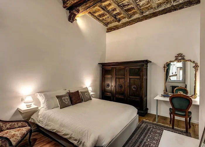 Apartment Farnese House In Rome