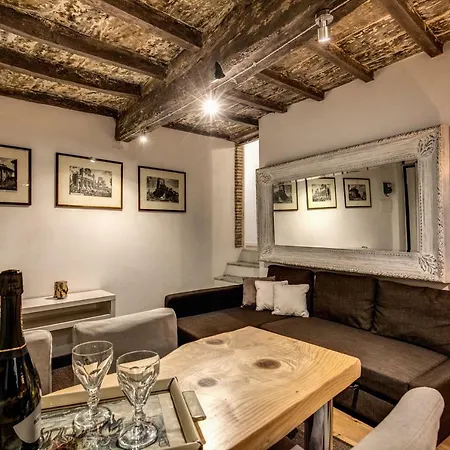 Farnese House In * Рим